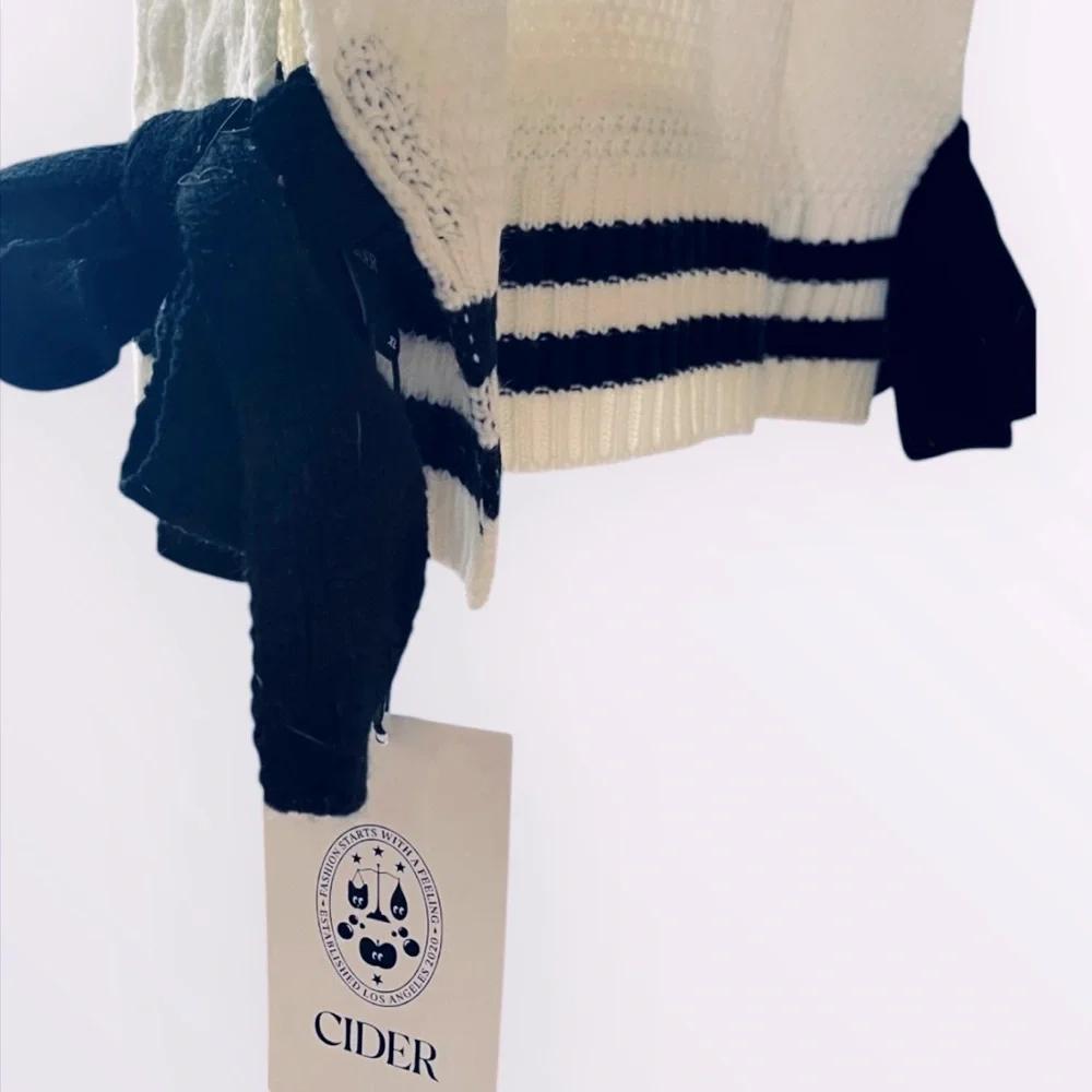 NWT Cider V-Neck Solid Bowknot Knitted Vest
Cream, Size XL - 10 - Picture 5 of 15